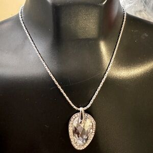 Elegant Butler necklace with big crystal and cz